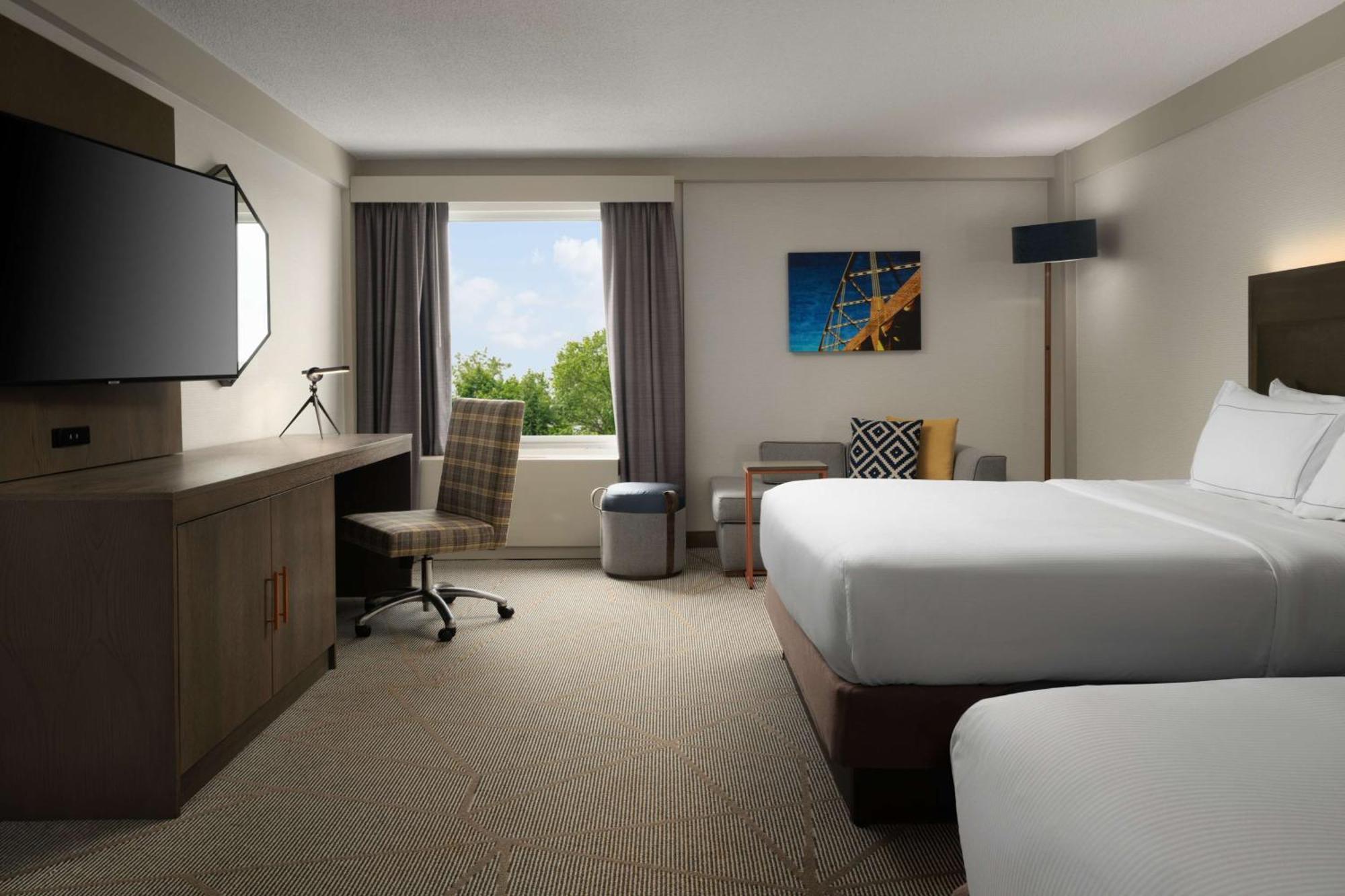 Готель Doubletree By Hilton Pittsburgh Airport Moon Township Екстер'єр фото