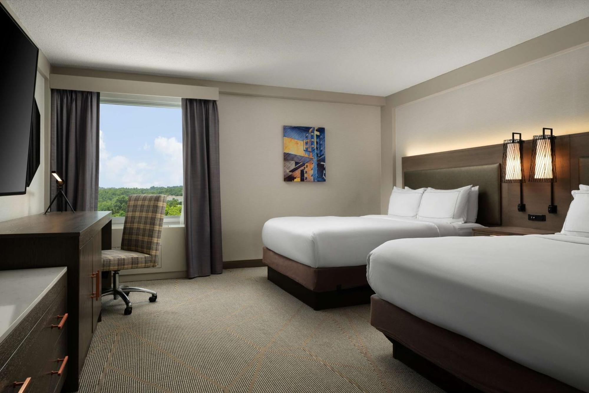 Готель Doubletree By Hilton Pittsburgh Airport Moon Township Екстер'єр фото